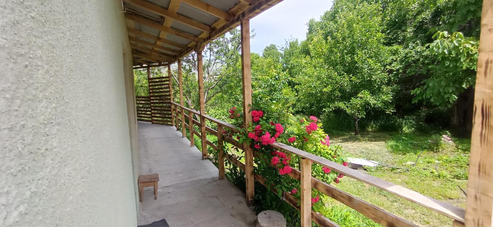 Mesxta Hotel Nakalakevi Ngoại thất bức ảnh
